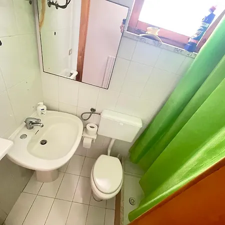 Lady Apartment